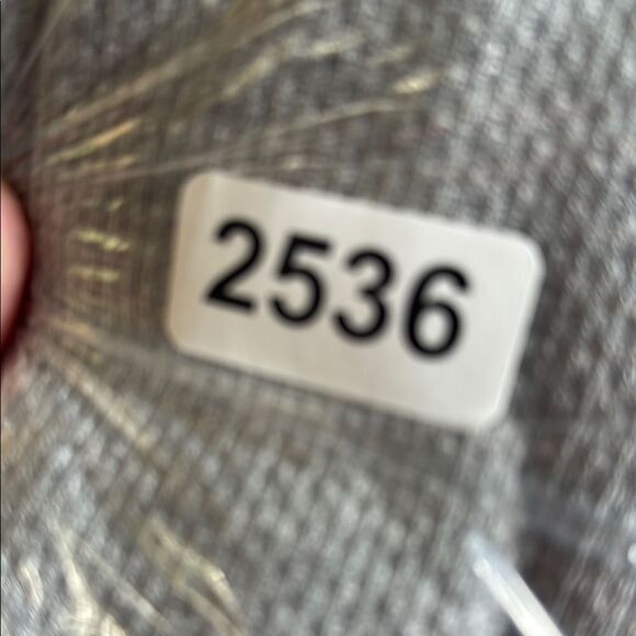 Simply Vera Vera Wang Gray Asymmetrical Sweater‎ - Picture 4 of 4